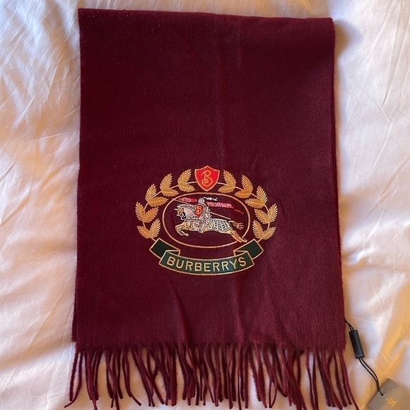 Nwt BURBERRY Classic Cashmere Scarf Embroidered Archive Logo In Burgundy UNISEX - Picture 6 of 7